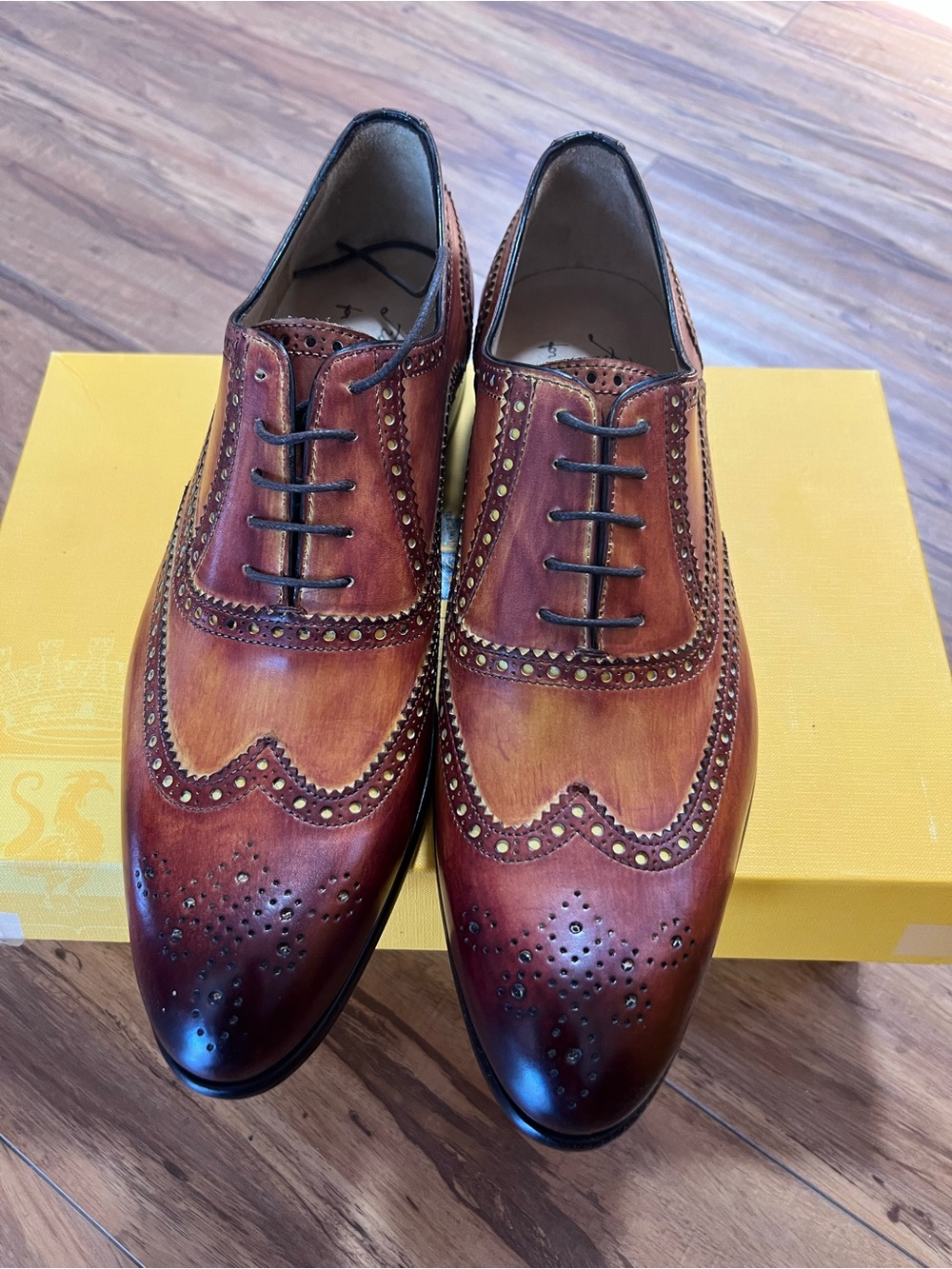 Classic Men's Brown Wingtip Brogues - Leather Dress Shoes